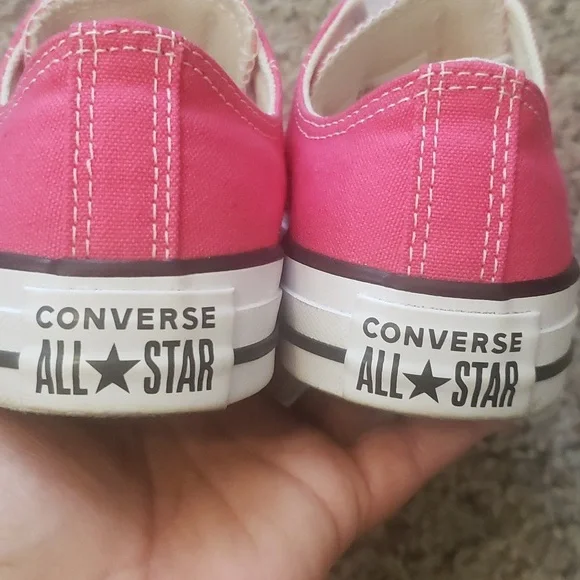 CONVERSE Chuck Taylor All Star, Bight Pink Sneaker. Men's Size 4, Women's Size 6 - Picture 6 of 13